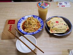 -樊记腊汁肉(竹笆市总店)