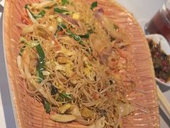 -五稻厨房粤西菜(新闻店)