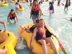 -青鱼湾水上乐园