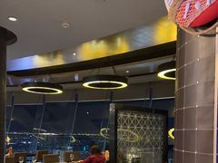 -宝利来国际大酒店-凤凰阁旋转餐厅
