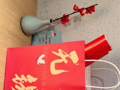 -蜜桃餐厅·伴山(绿宝广场店)