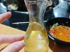 人参酒-果松木炭酸菜铜火锅·外婆参鸡汤