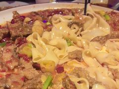 -巴特餐饮6加1音乐餐吧·新疆菜