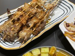-许哥东北烧烤·铁丳烤串·宫后夹肉(繁花中心店)