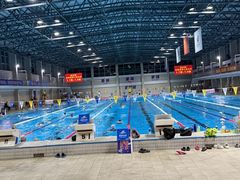 -奥冠体育华师附中恒温游泳馆