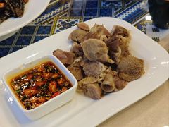 -乡村馕坑肉·烧烤·新疆菜·本地人更爱吃(阿勒泰首店)