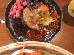 -包整·丝娃娃(甲秀楼景观店)