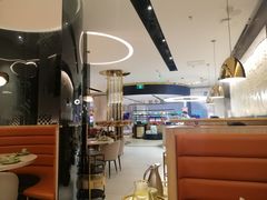 大堂-椰子营·椰子鸡火锅(万象里店)