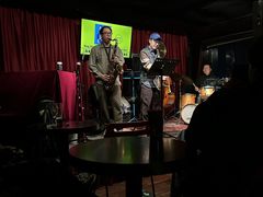 -东岸Cafe 爵士俱乐部