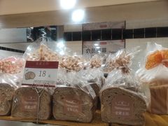 -山崎面包(第一八佰伴店)