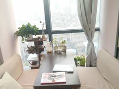 -ME觅妆·定制美妆·彩妆私教(菱角湖店)