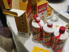 -湘阅•威海海鲜•湖南味道(华宝店)
