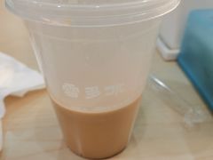 红茶牛乳-雪多冰·台湾甜品(高升店)