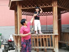 -亲兄弟真人CS团建拓展基地