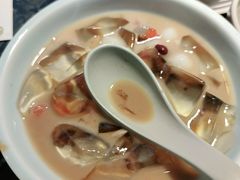 -热火朝天鲜切牛肉火锅(南强街巷店)