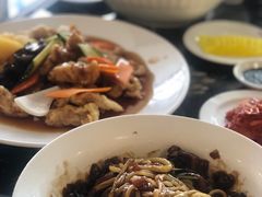 -桃园中华料理炸酱面(燕儿岛路店)