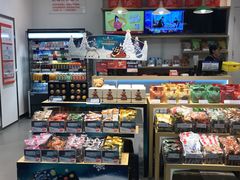 零售区-良品铺子(大唐西市店)