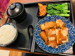 金牌鼓油鸡饭-又鸟pizza海南鸡饭(假日广场店)