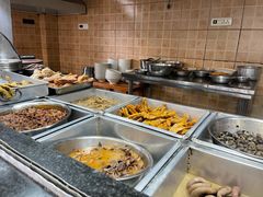 自助取餐区-西环肥仔螺蛳粉(总店)