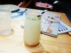 百香果可尔必思-麦甜创意轻食餐厅(西康路店)