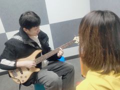 -COCO  BOMB国际流行音乐(爱琴海校区)