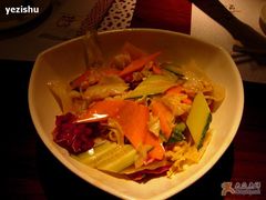蔬菜色拉~拌的调料很特别-望湘园·湖南菜(宏伊店)