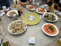 -四川小胡子海鲜(丁村万人海鲜广场店)