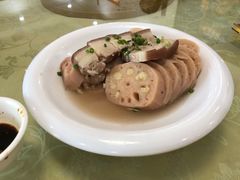-辉记虾塘海鲜农庄