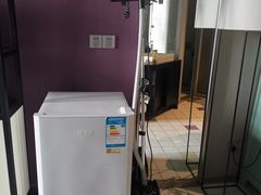 -喜鹊愉家酒店(无锡东亭八佰伴中心柏庄地铁站店)