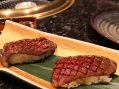 炙烤霜降牛肉握寿司-老乾杯和牛烧肉(王府中环店)