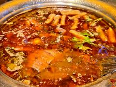 -老船舫·现做活鲜鱼馆(东郊记忆店)