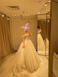 点击看大图 -GRACE KELLY婚纱与礼服(北京店)