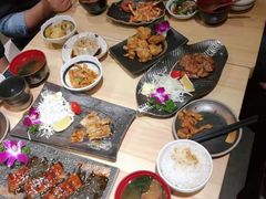 -本格丼·炭火烤肉饭(大悦路成都大悦城店)