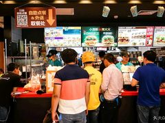 -汉堡王(华润五彩城店)