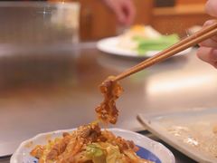 铁板辣白菜炒肥牛-品未·铁板烧(甜水园店)