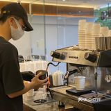 大良新晋半开放式咖啡店☕️暗黑风超酷der⚫️