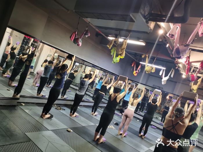 纳兰瑜伽普拉提健身馆(金玺大厦店)图片