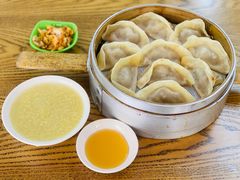 -金城包子牛肉灌汤包(台东四路店)