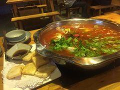 -老凯俚酸汤鱼(鸿通城店)