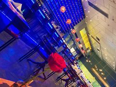 下午六点的大厅-NIUNIUPARK和牛螃蟹(龙湖杭州滨江天街店)