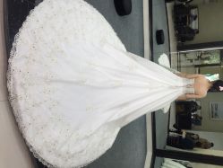 宝娜嫁衣馆-南京宝娜嫁衣婚纱礼服馆(中央路店)