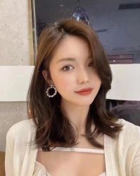 -AYO SALON