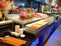 自助取餐区-聚盛源蒸汽海鲜火锅烤肉自助(巨川金海岸购物广场店)