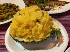 版纳菠萝饭-香巴拉云南餐厅(华莱坞店)