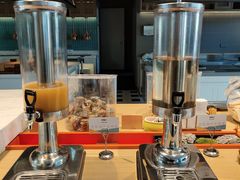 -广州花都融创文旅城希尔顿惠庭酒店