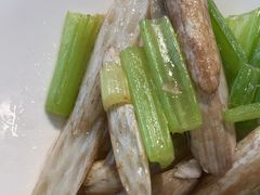 -莲餐厅·湖北菜·潜江小龙虾店(愚园路店)