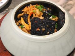 -佬麻雀·新湘菜(珠海金发购物中心店)