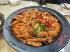 明虾鸡爪-煲得鲜·桐乡煲·小龙虾(万达店)