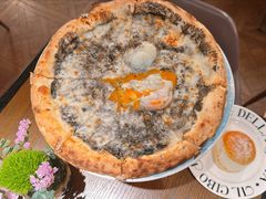 招牌黑松露蘑菇披萨-IL TEATRO 精品意大利餐厅