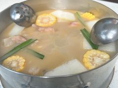 -肥仔文澳门猪骨煲(南京西路店)